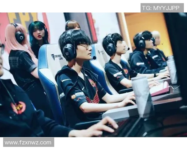 DOTA2热议FPX战队意识争议引发玩家热烈讨论与反思 DOTA2热议FPX战队意识争议引发玩家热烈讨论与反思